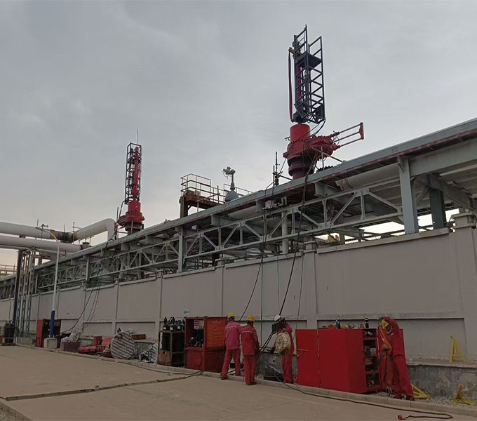 28 & 32 Hot Tapping and Line Stop Project